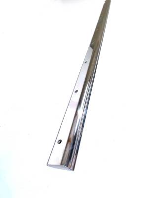 Front Bed Stainless Sill Plate w/Screws, 73-77 Blazer