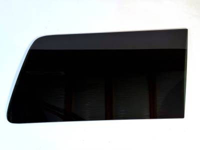 73-75 Blazer - Body - Glass